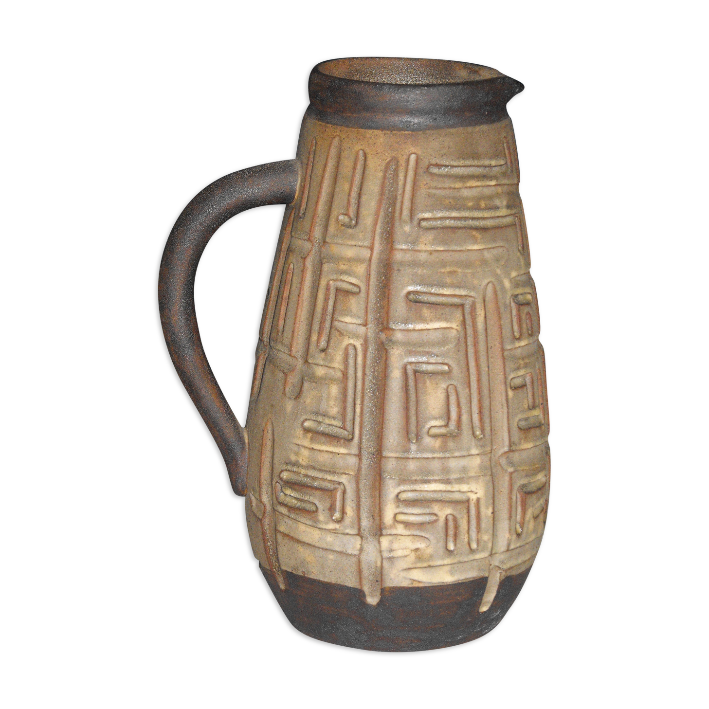 Alexander Kostanda's sandstone pitcher in Vallauris