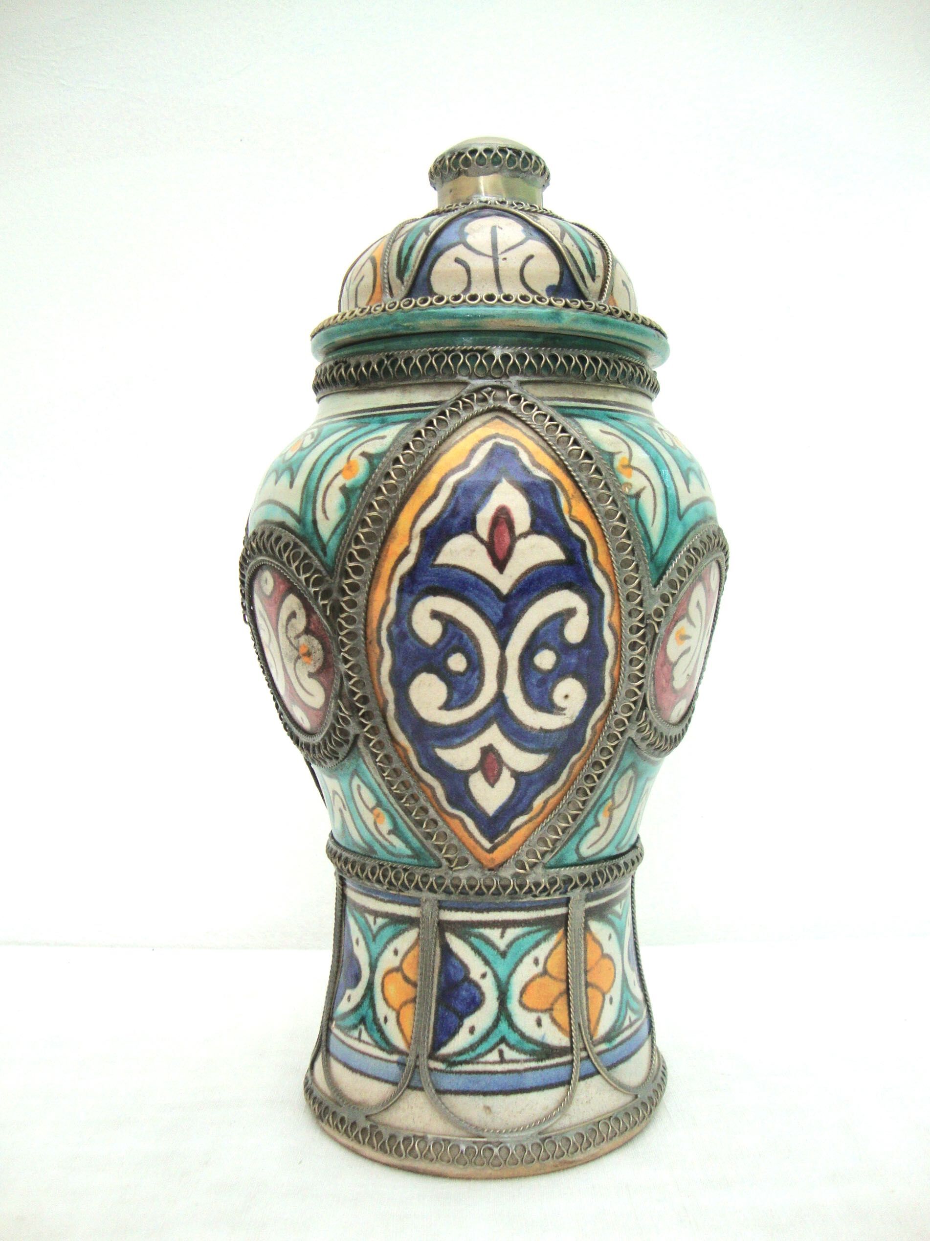 Moroccan pot 70s
