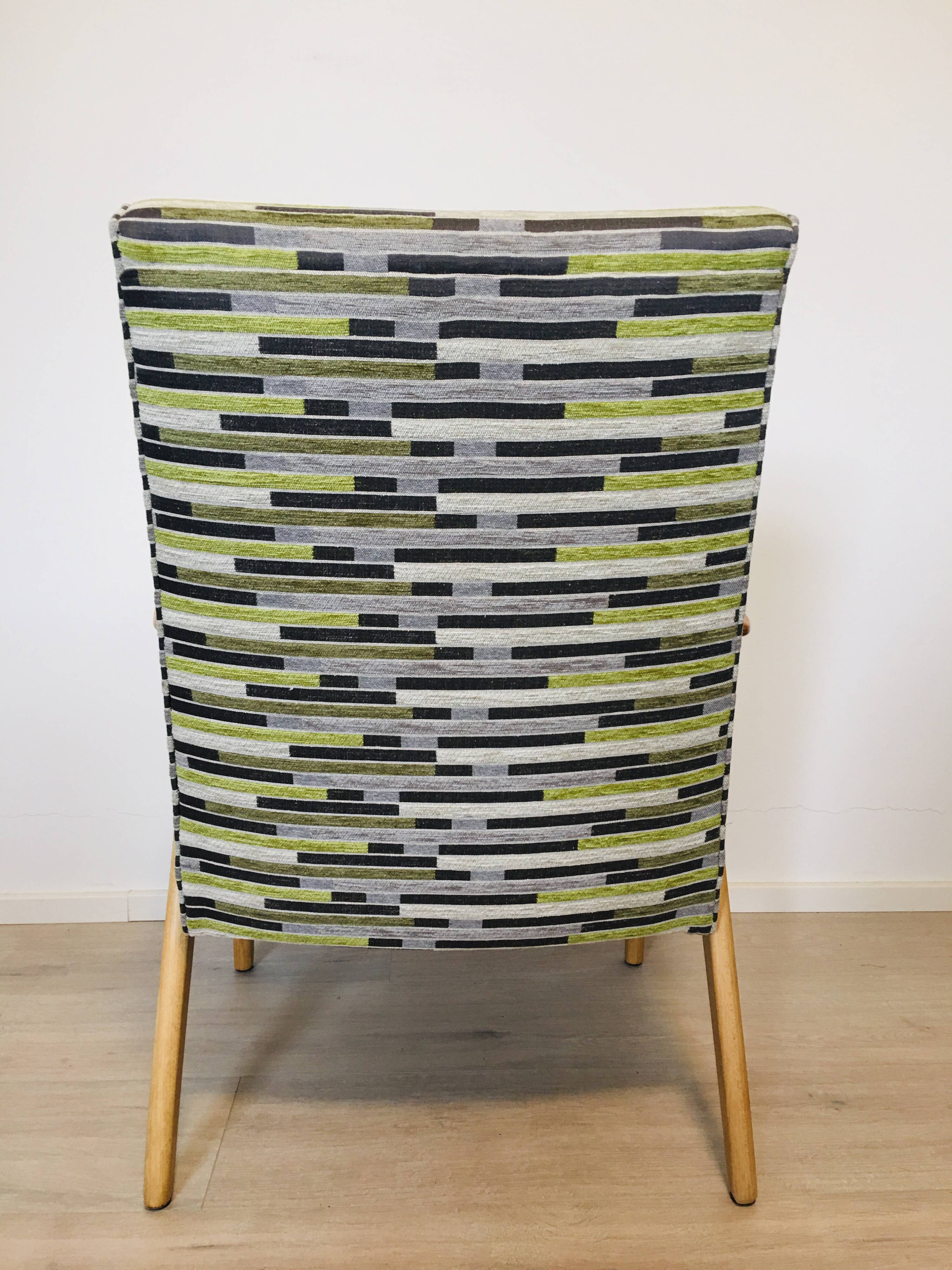 Fully Restored Vintage Armchair by Jaroslav Smidek for Ton, 1960’s