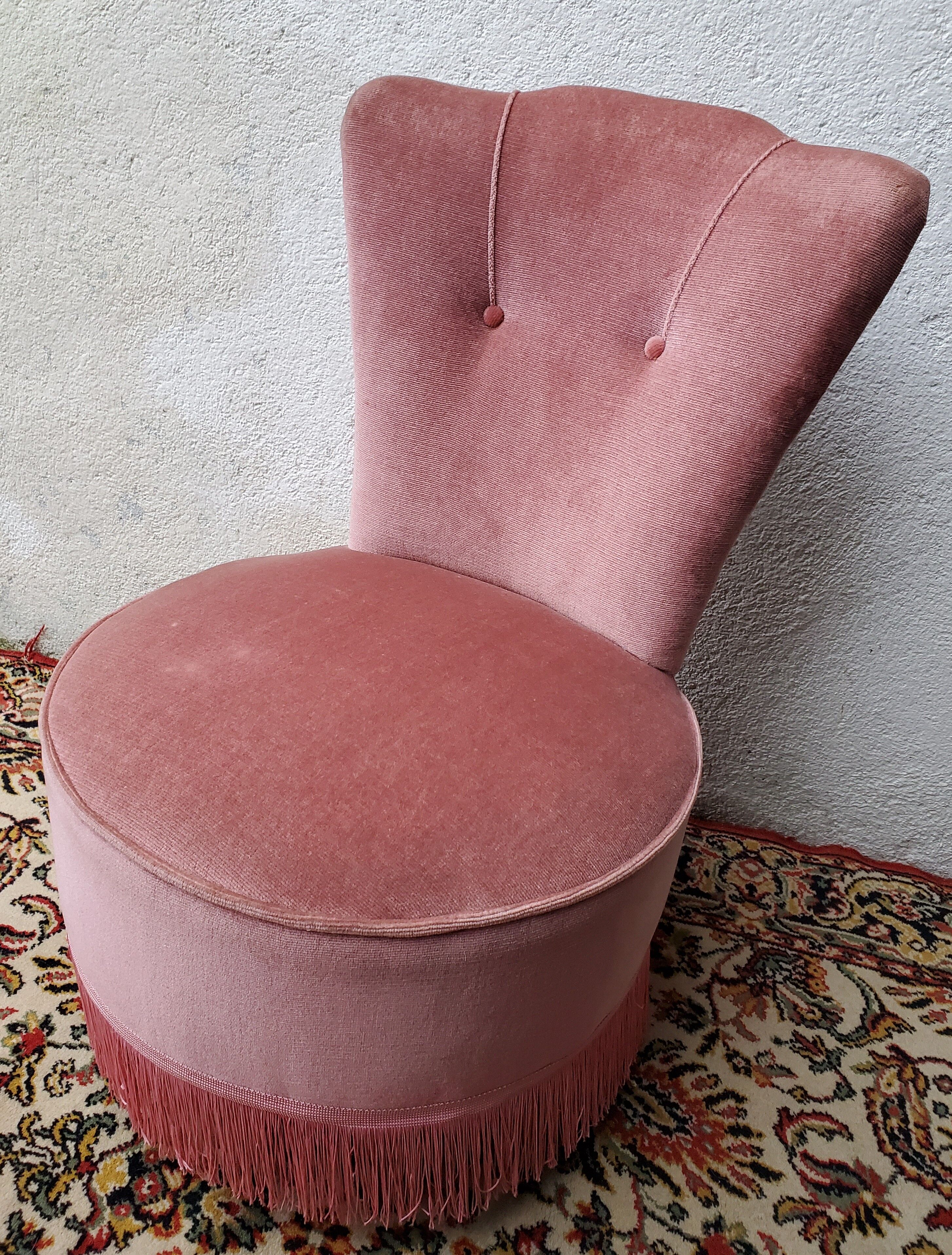 Powder pink velvet low chair