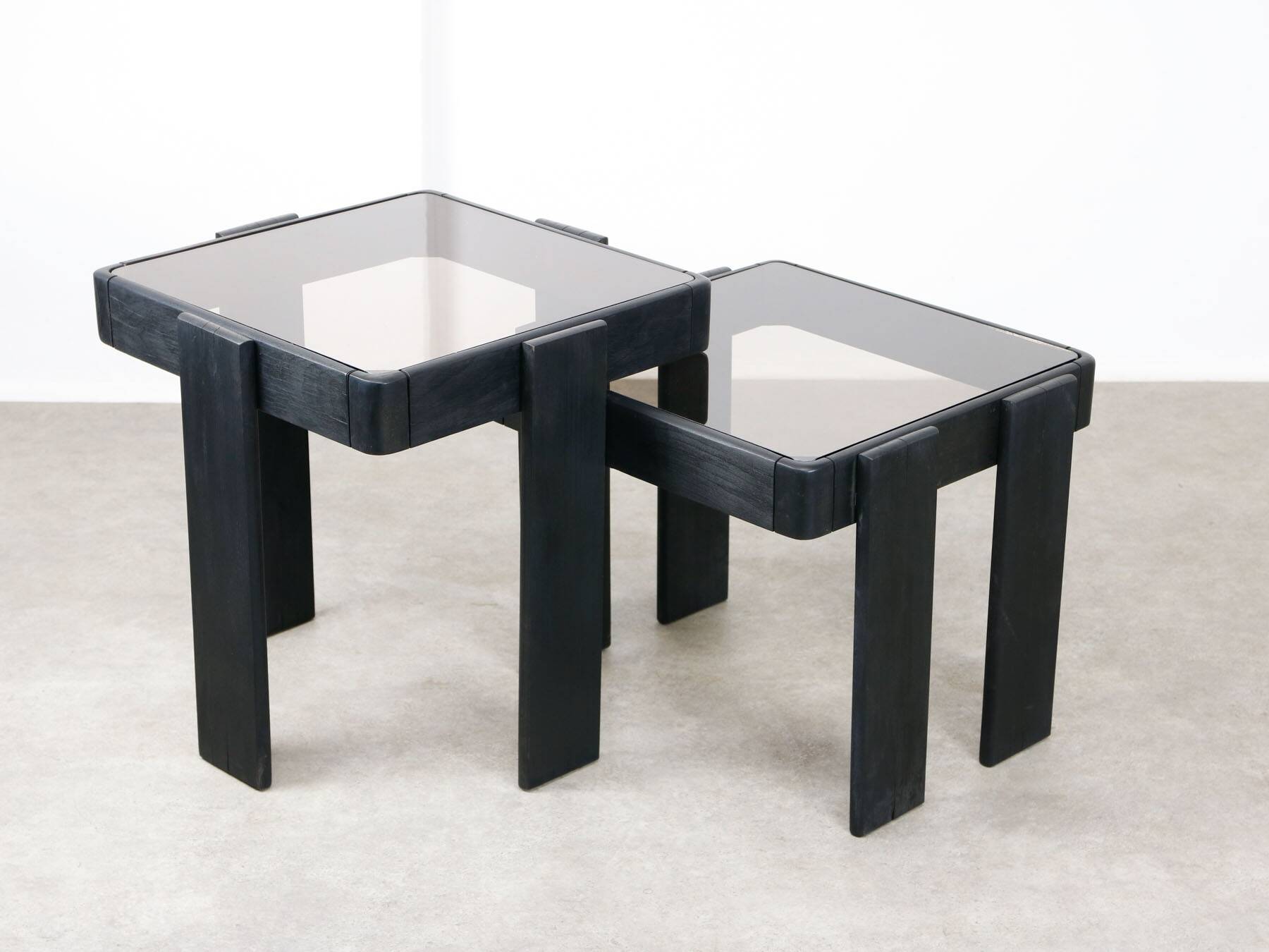 Vintage Nesting Tables by Gianfranco Frattini, Set of 2