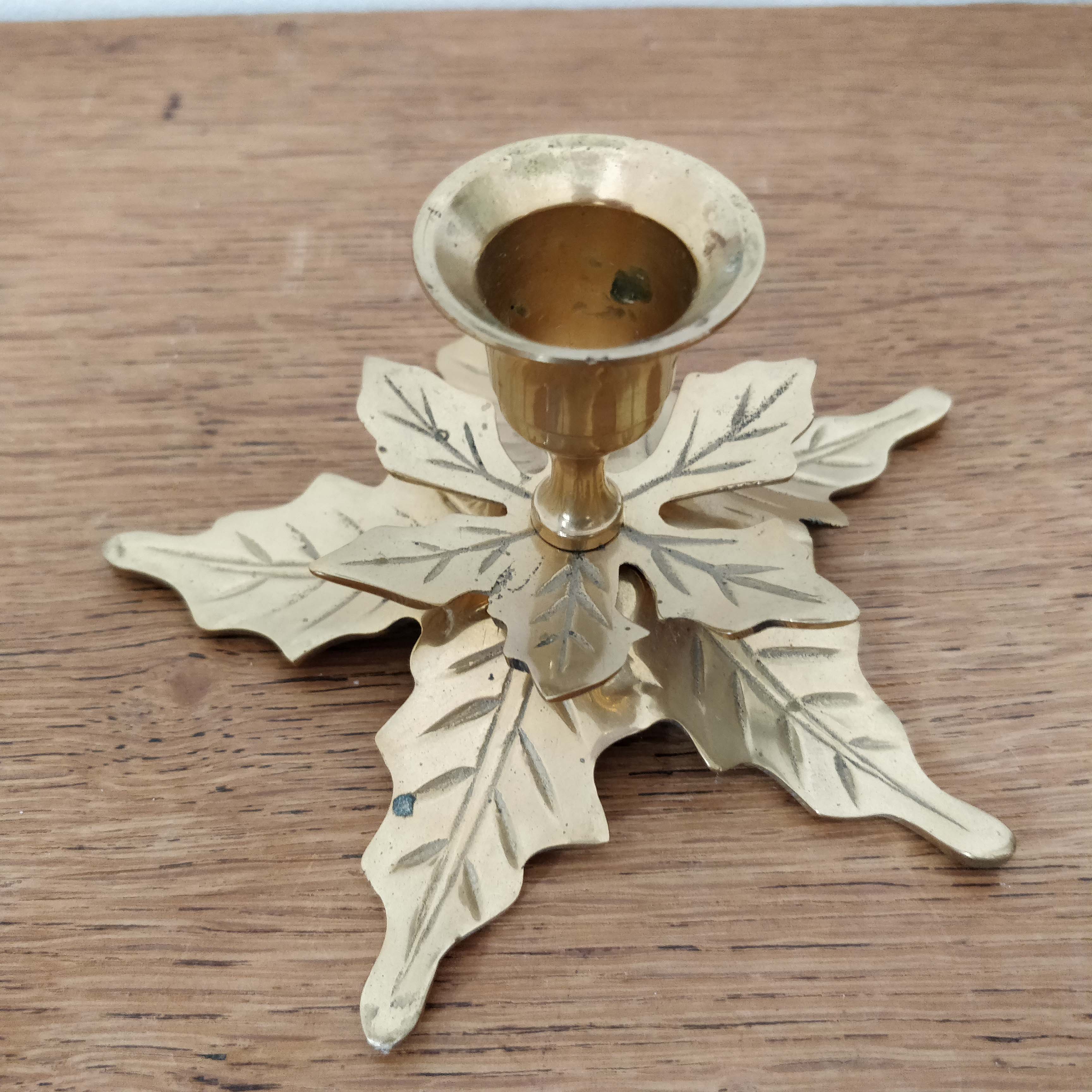 Bougeoir leaves in brass 70s