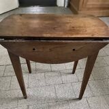 Round wooden folding coffee table