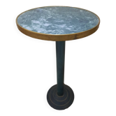 Standing table