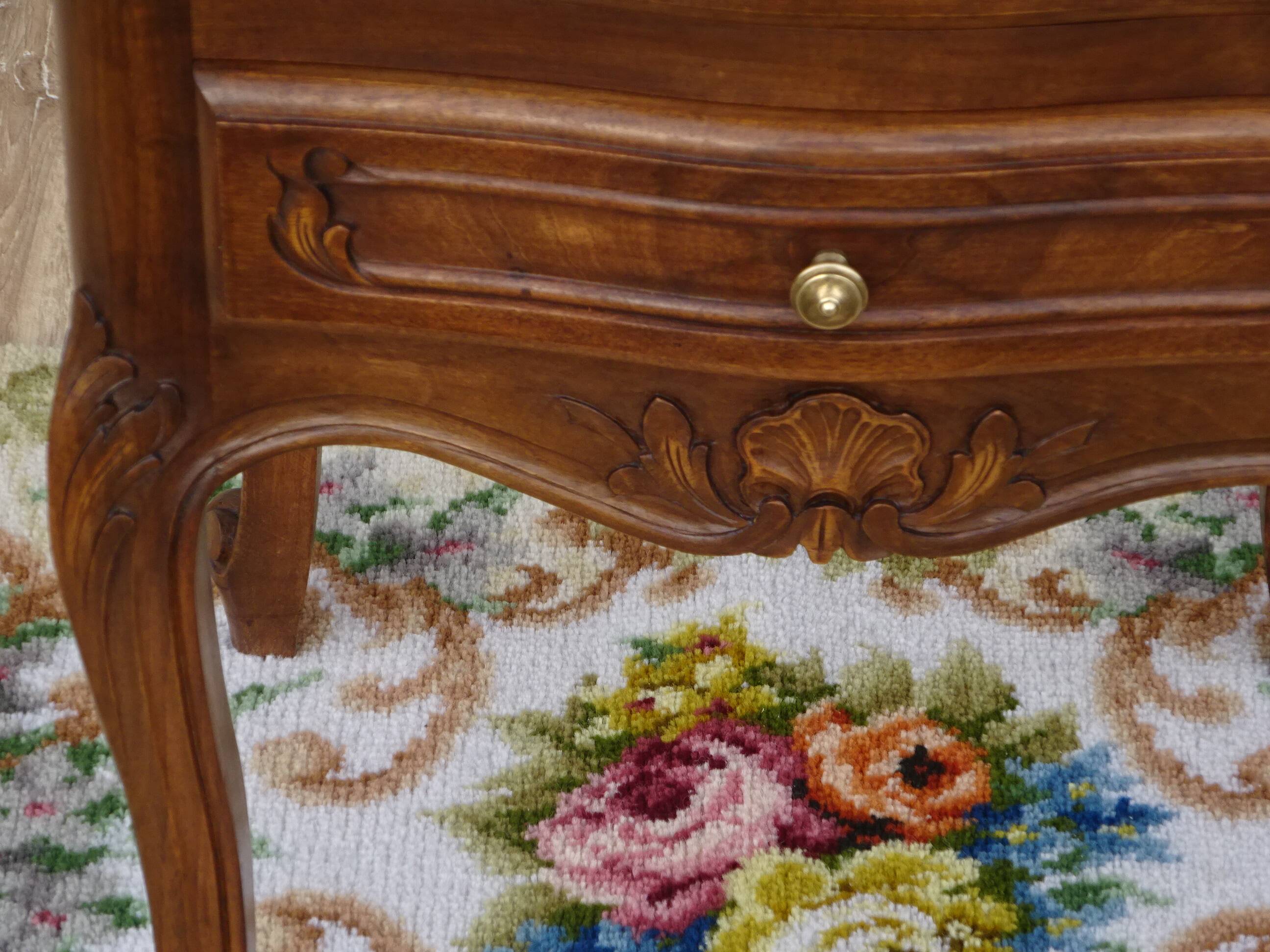 Louis XV bedside table, 3 drawers, bordered top