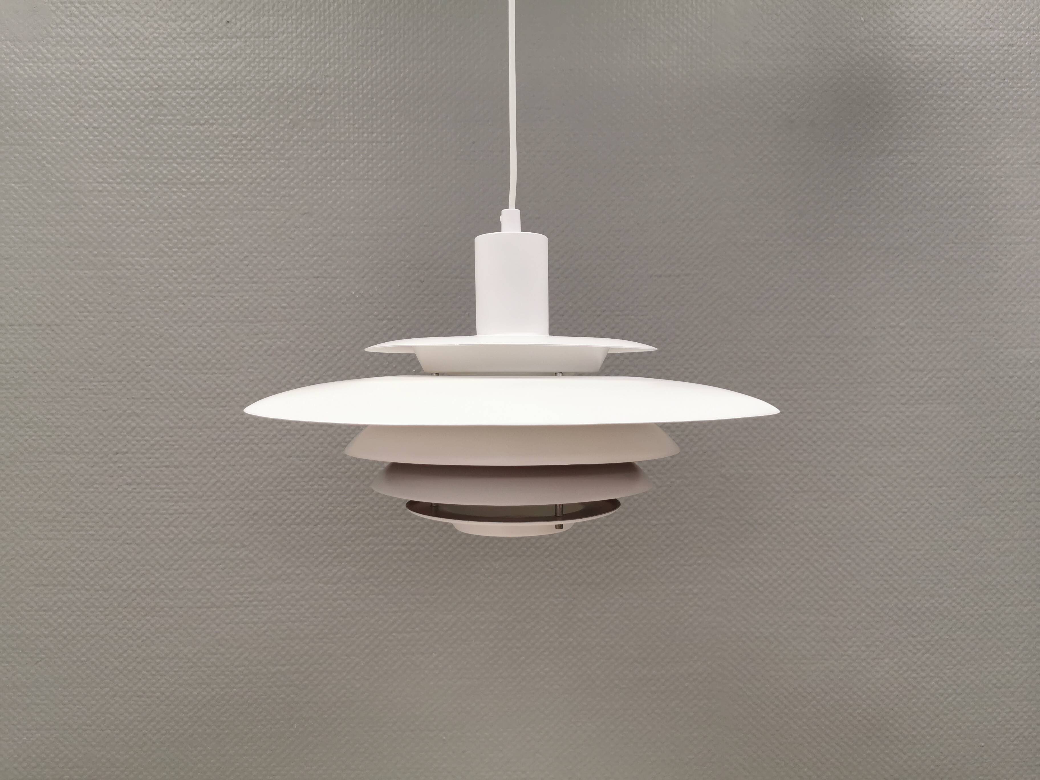 A very rare ‘Teknika’ lamp, Denmark, 1960s, model 425.
