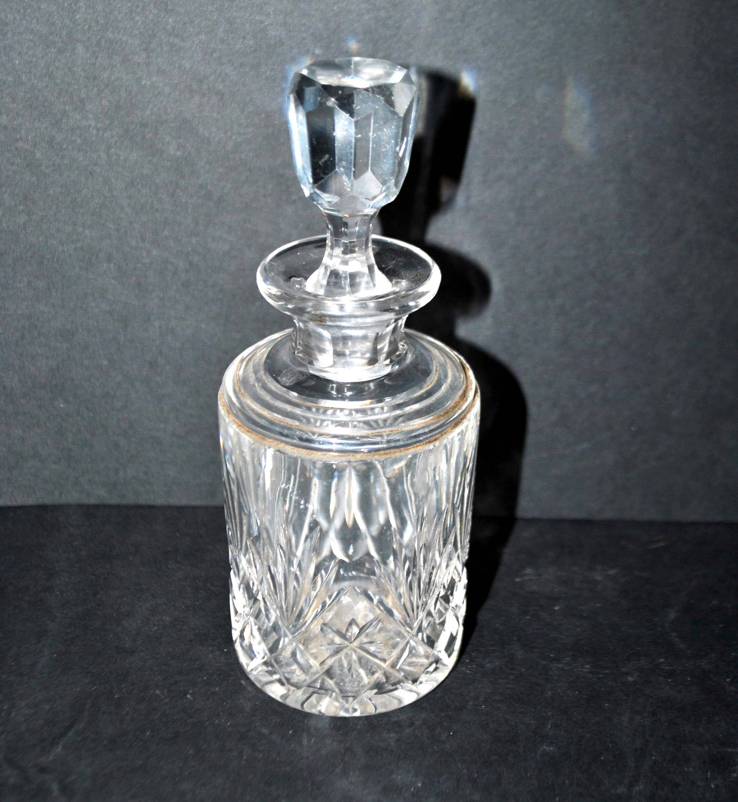 Carafe - Saint-Louis crystal toilet bottle, cut Massenet model