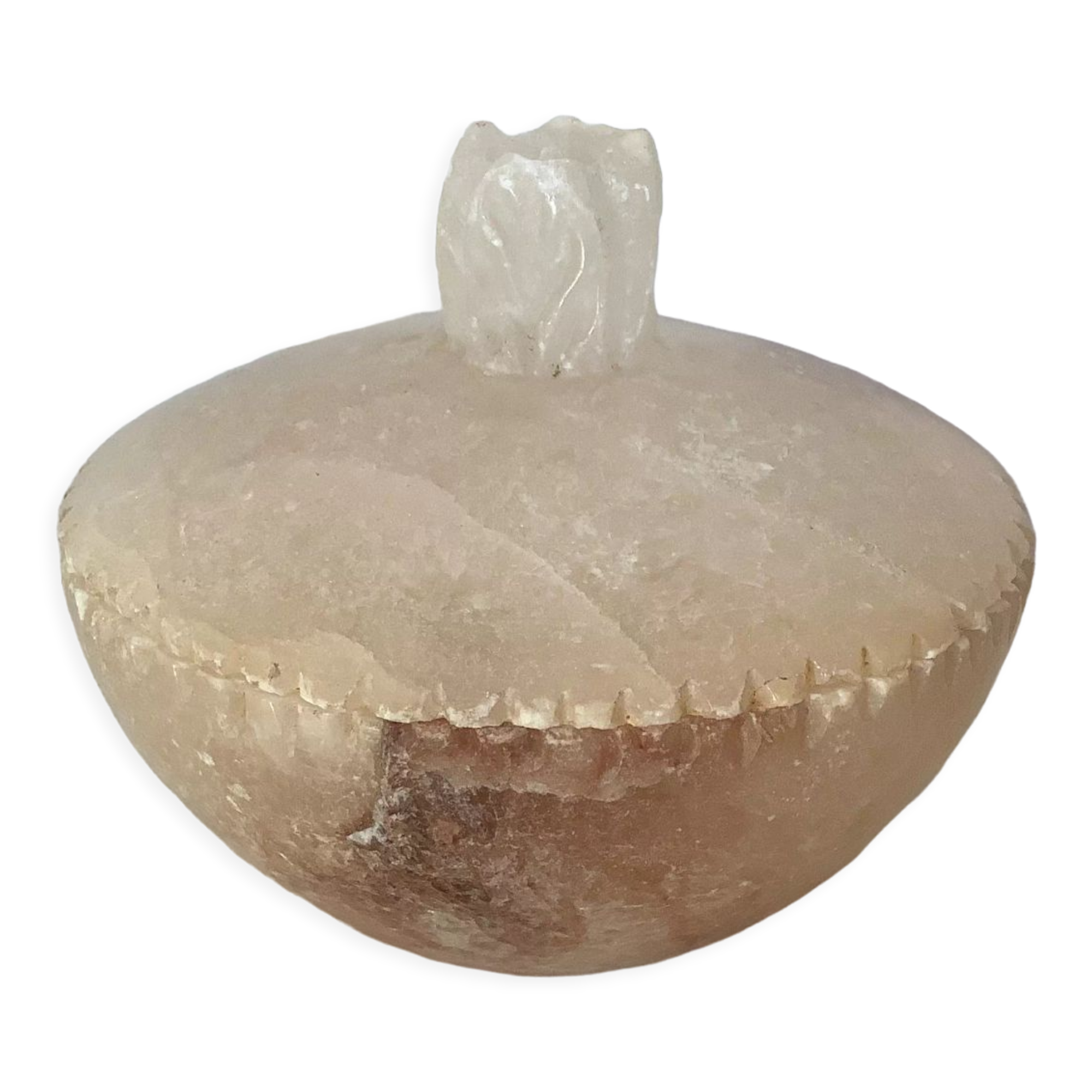 Alabaster box serrated edge
