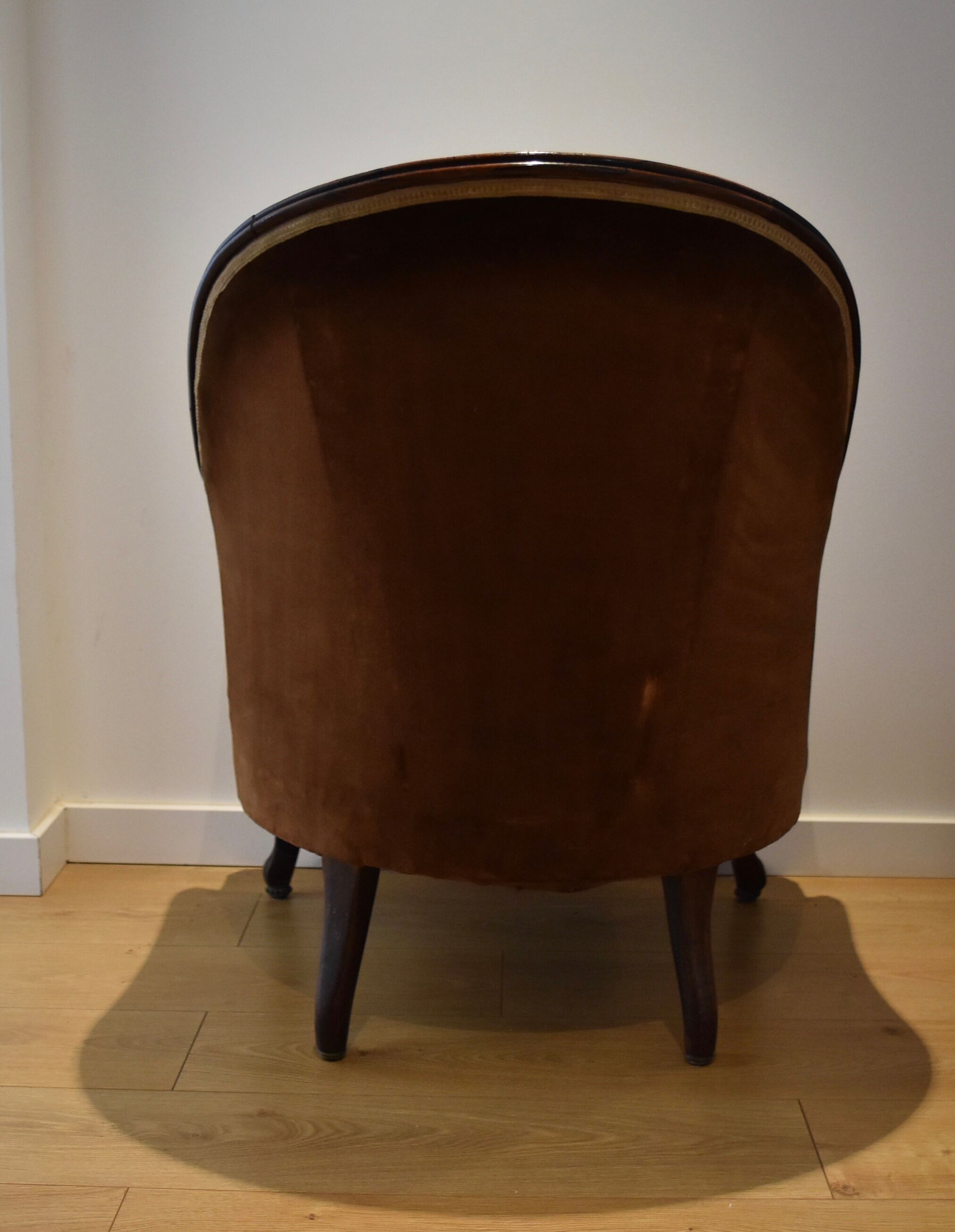 Fauteuil crapaud chocolat