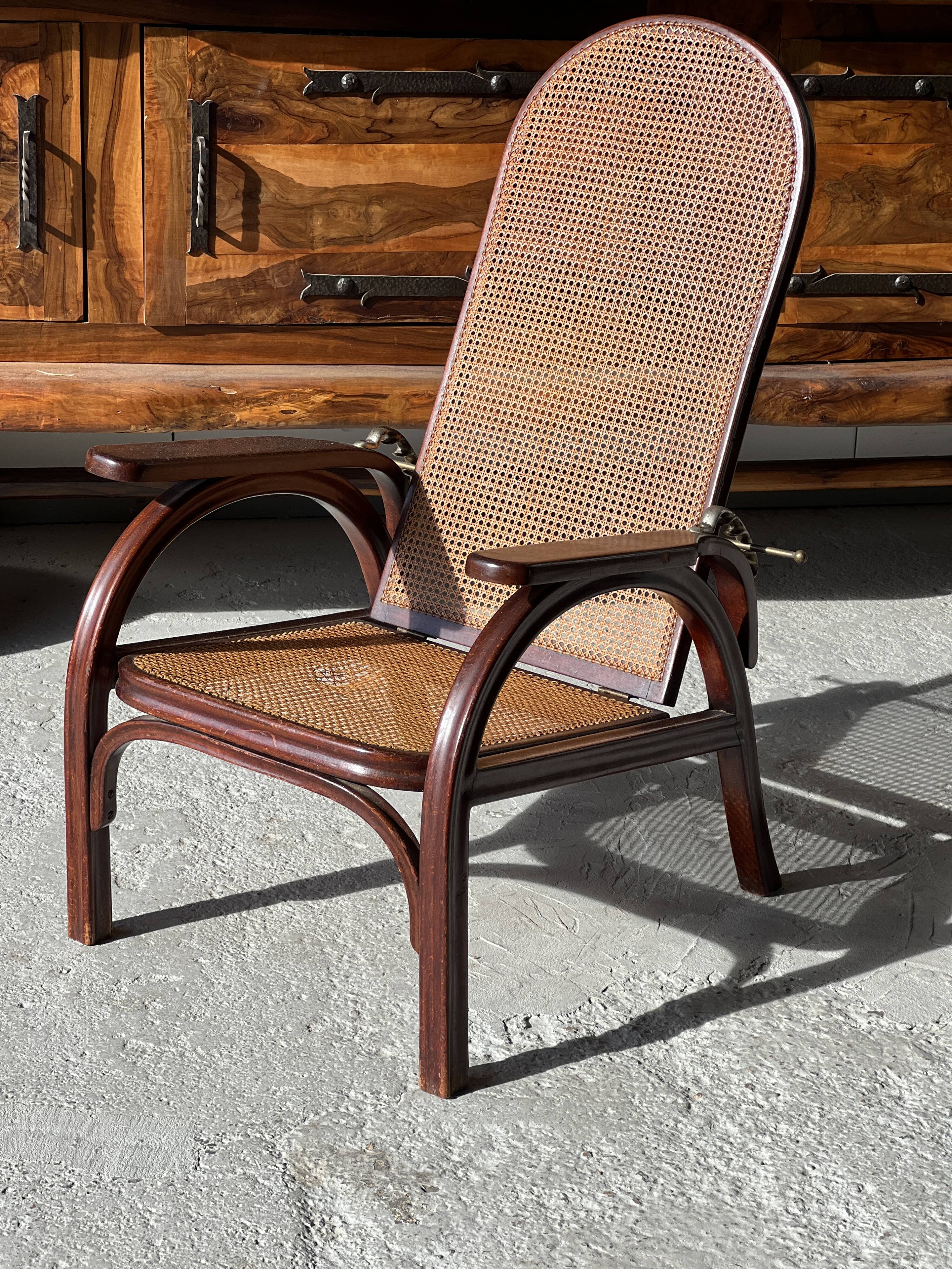 Adjustable Morris armchair no. 6392 by Otto Prutscher for Thonet Austria 1905