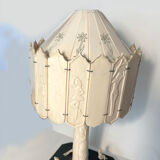 Lampe Art Déco sculptée en os