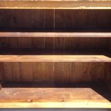 Petit et ancien buffet toscan