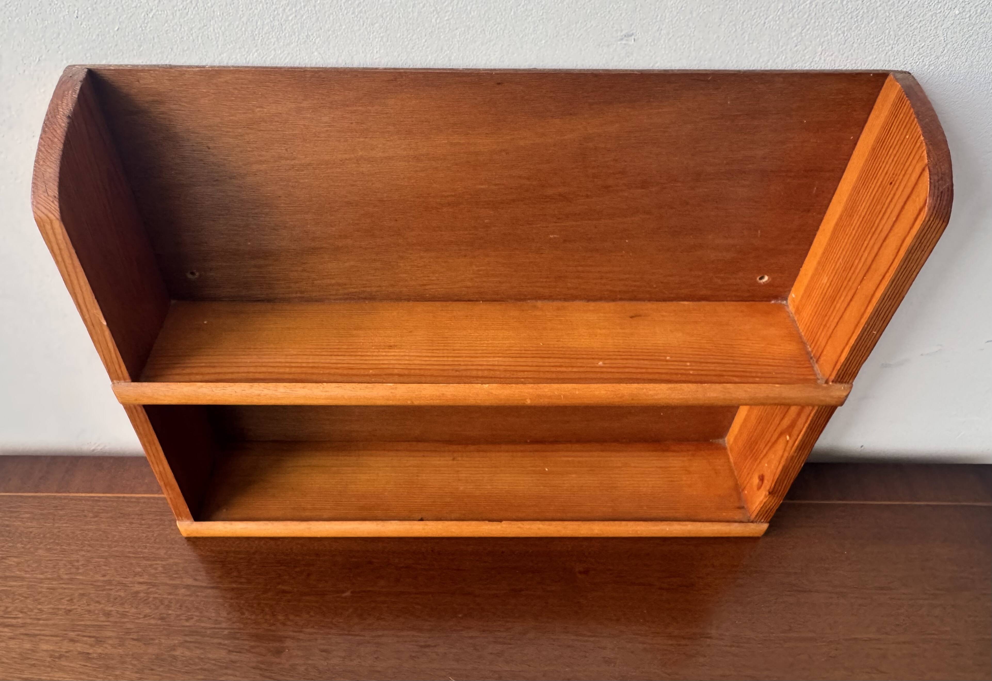 Étagère à épices vintage