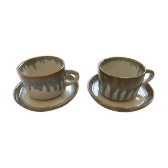 Mugs with saucers