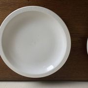 Set of 7 modernist flat plates Lunéville 1930 white earthenware