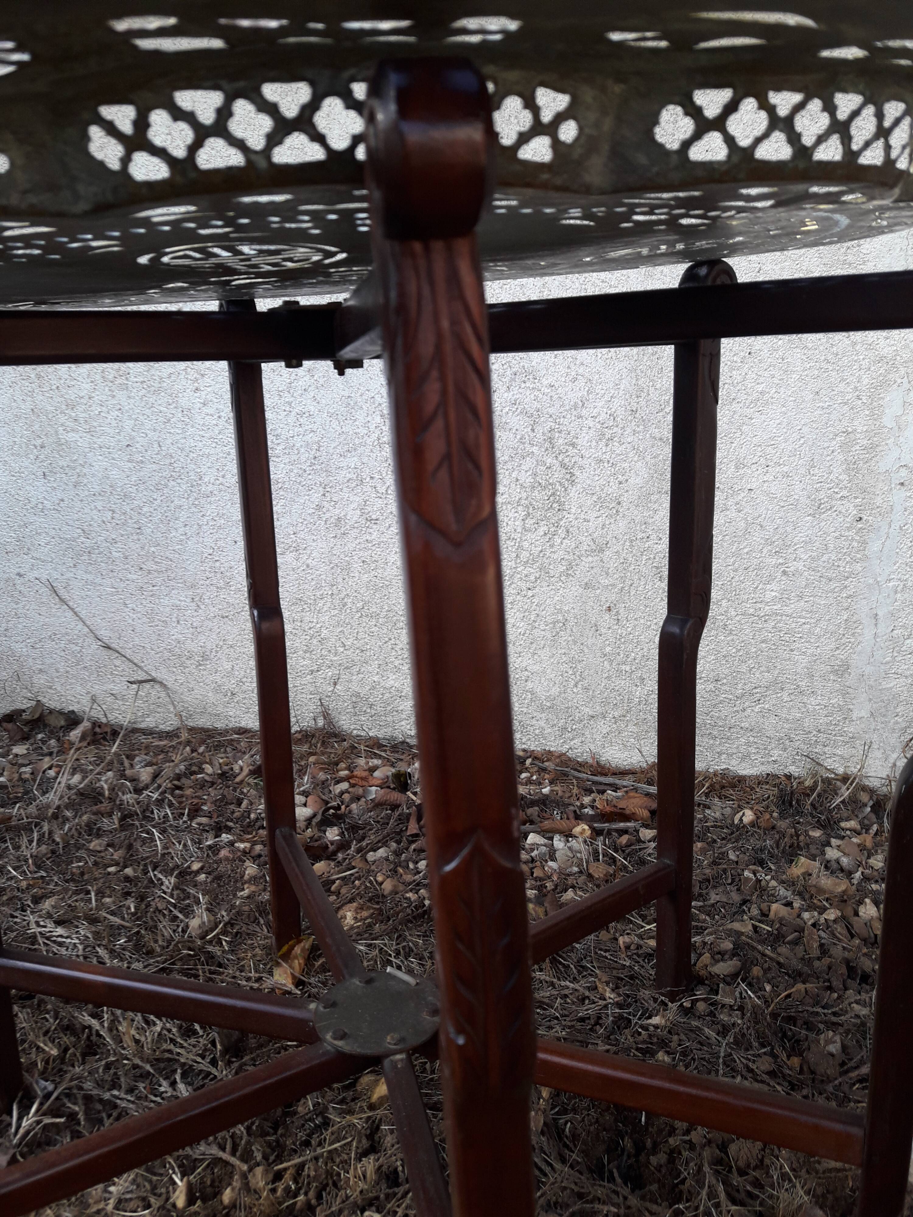 19th century Asian tea table