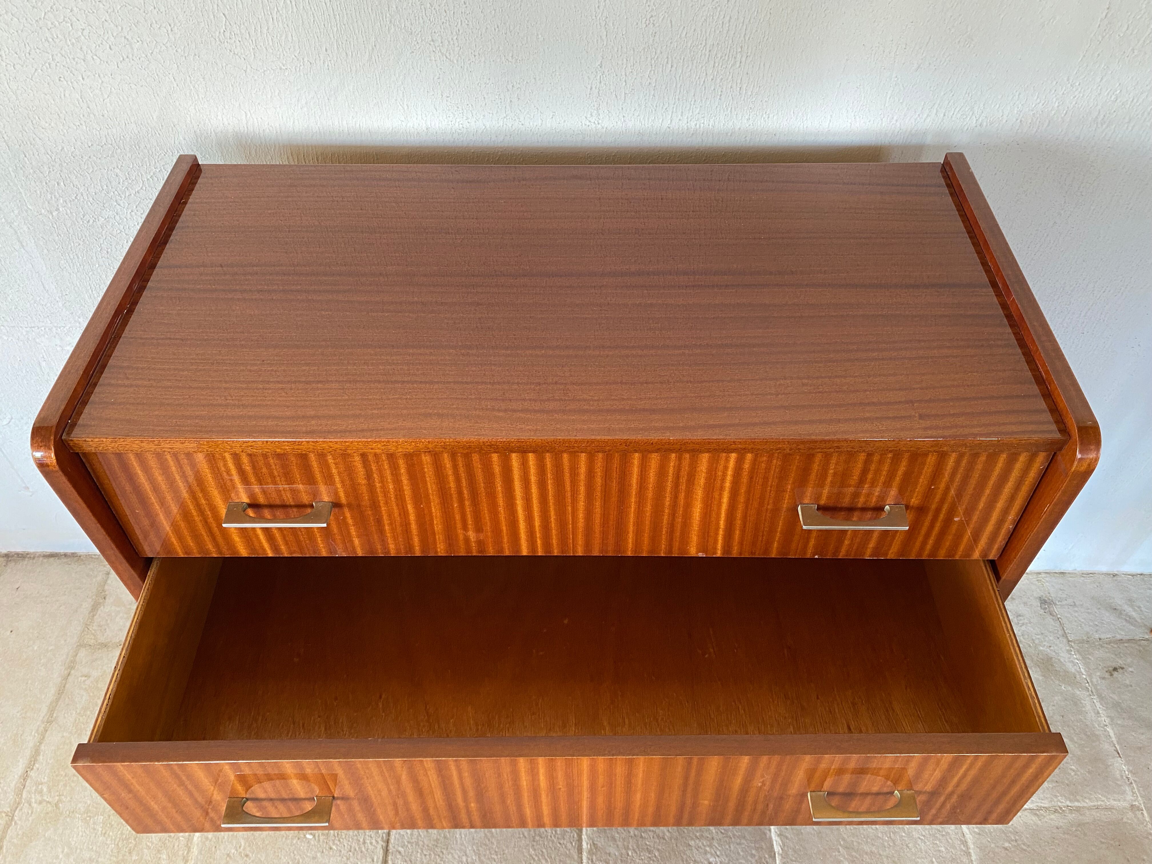 Vintage wooden chest of drawers
