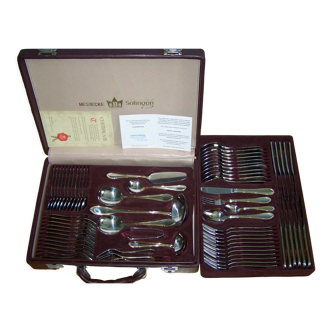 70 pieces cutlery set