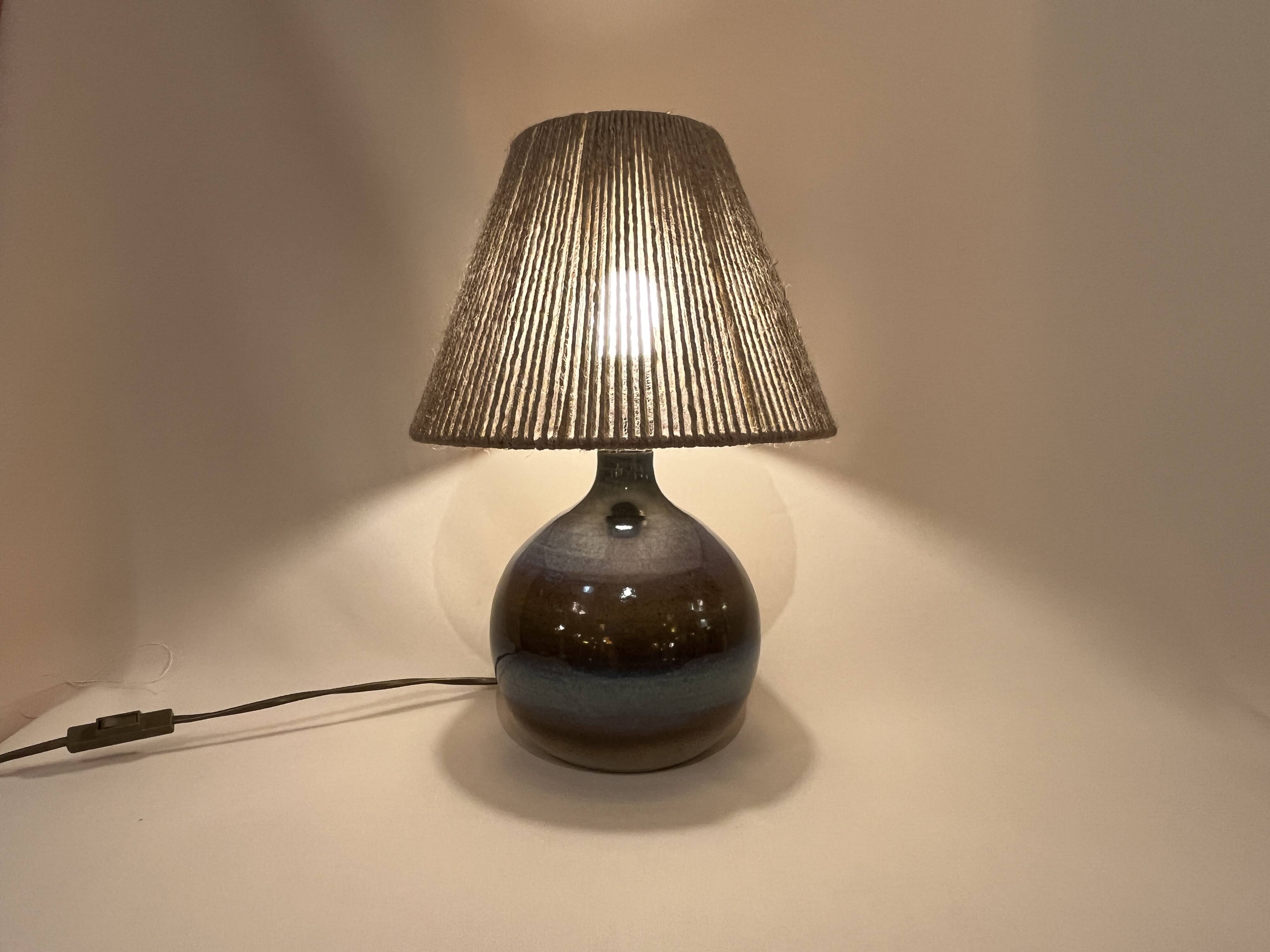 Vintage stoneware ceramic lamp signed JM, 1970s/80s, bohemian raffia rope lampshade
