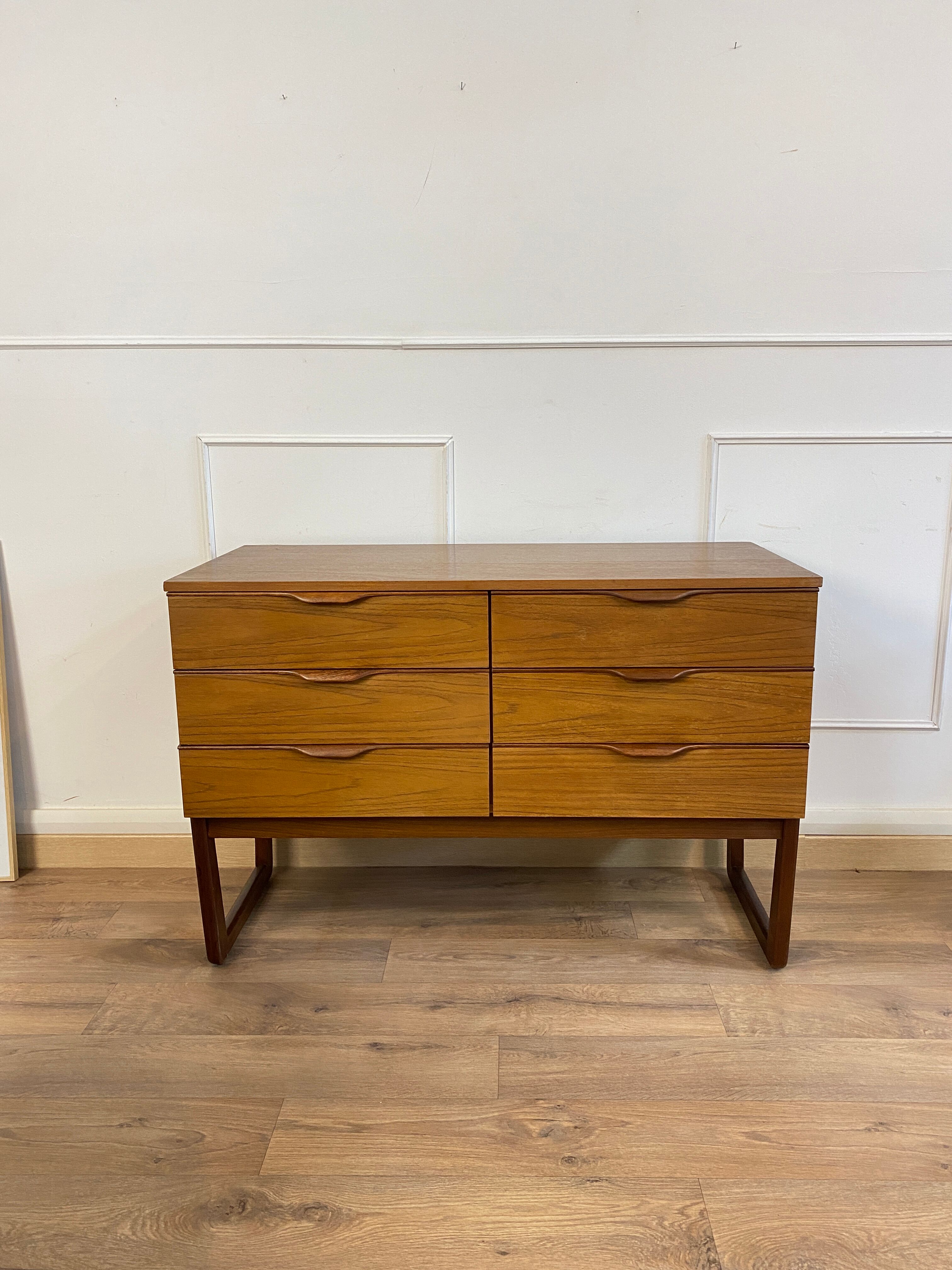 Vintage enfilade europa furniture