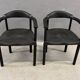 Paire de fauteuils postmodernes noirs, en plastique moulé, années 1980, Europe