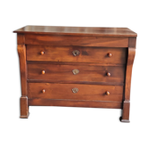 Directoire commode in walnut with a curved handle.