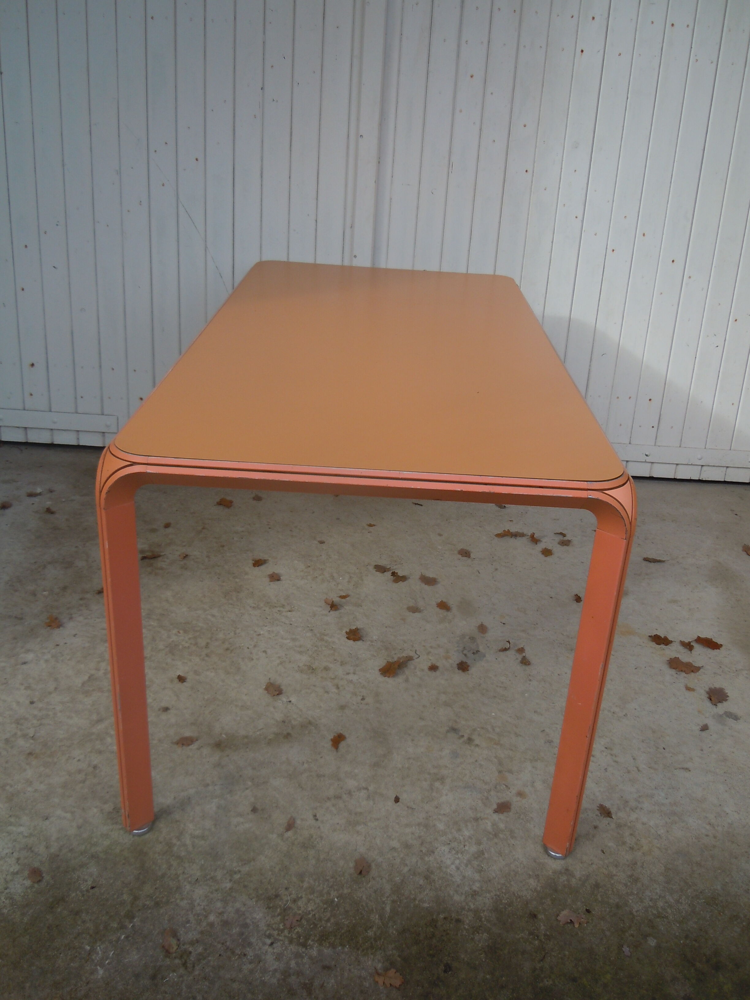 Dassas Pierre Paulin lar table vintage design 1973