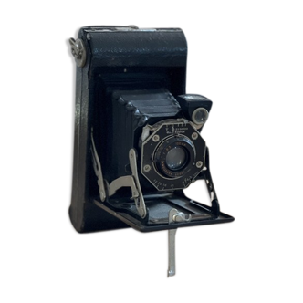 Old vintage Kodak Junior Six-20 bellows camera