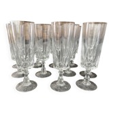 Service de divers à pied en verre détaillé–vintage