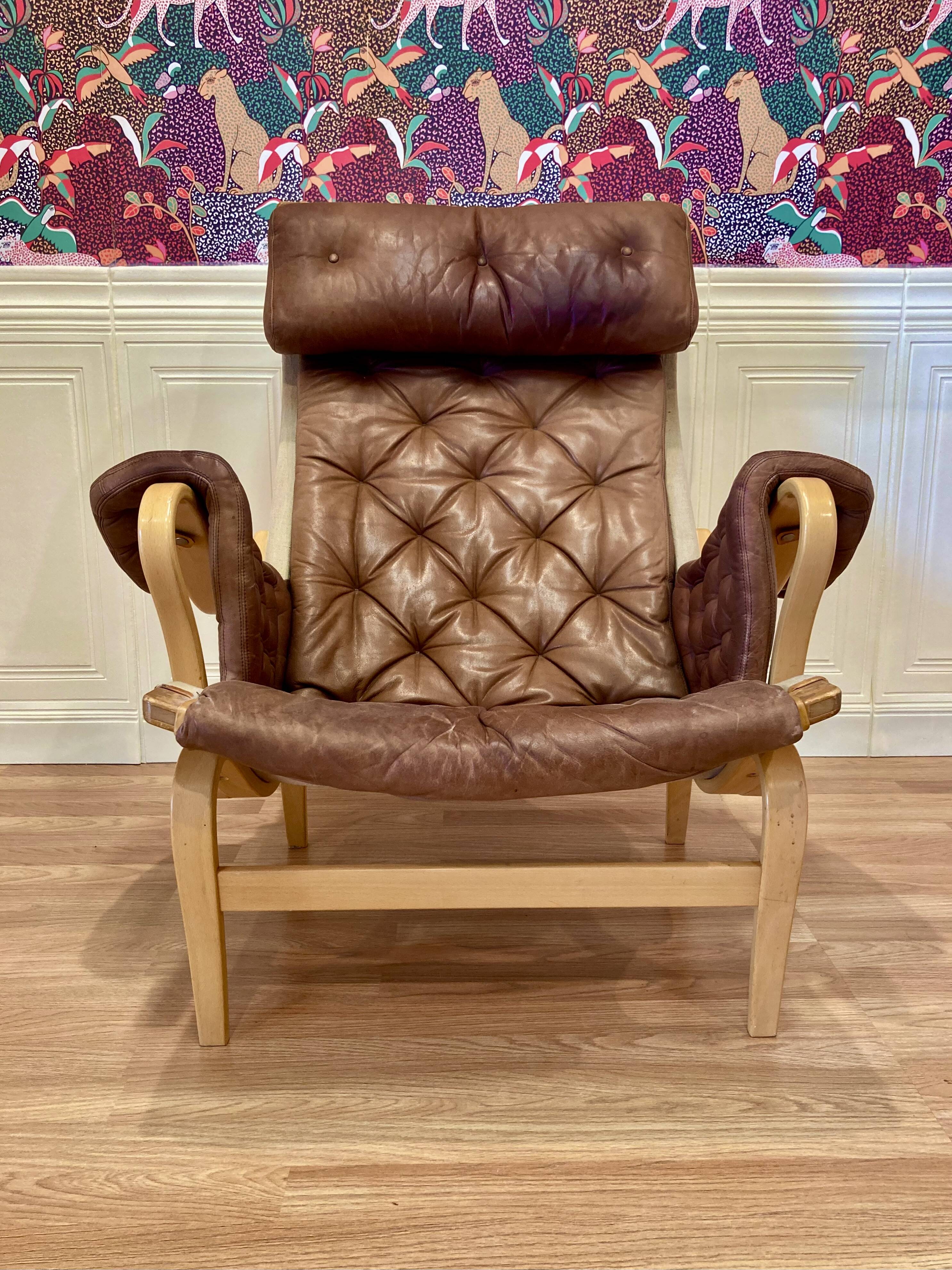 "Pernilla" leather armchair "Bruno Mathsson" 1960.