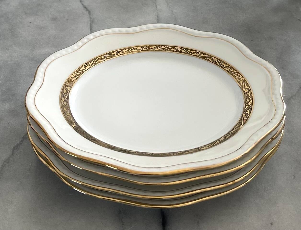 4 Nardon Lafarge porcelain dessert plates