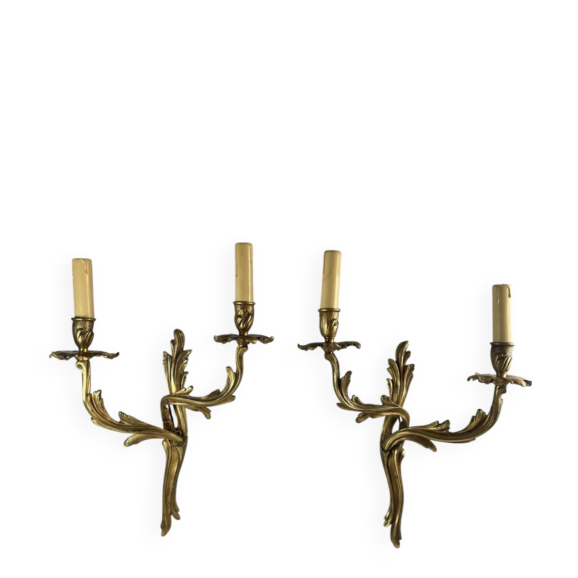 2 antique wall sconces in gilded bronze, Louis XV style