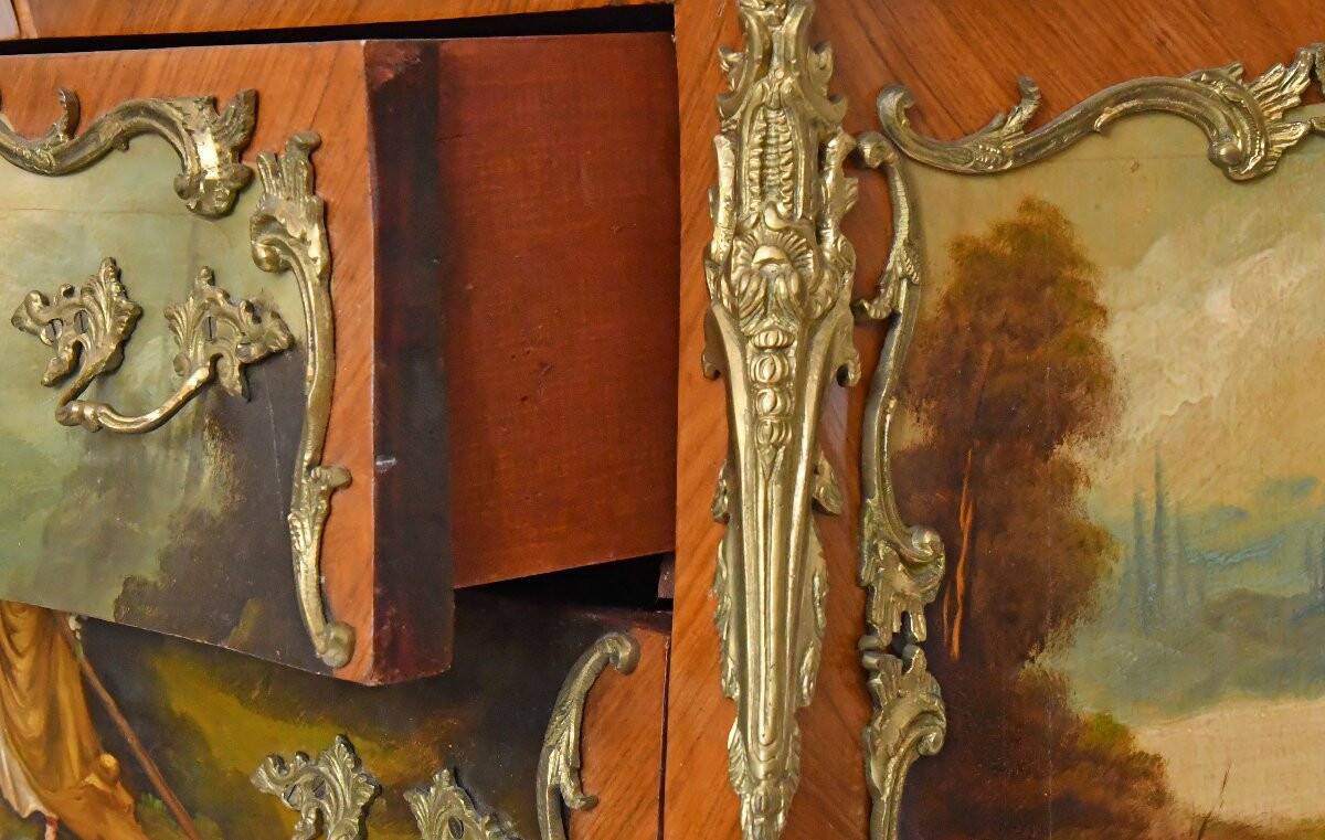 Commode de style Louis XV