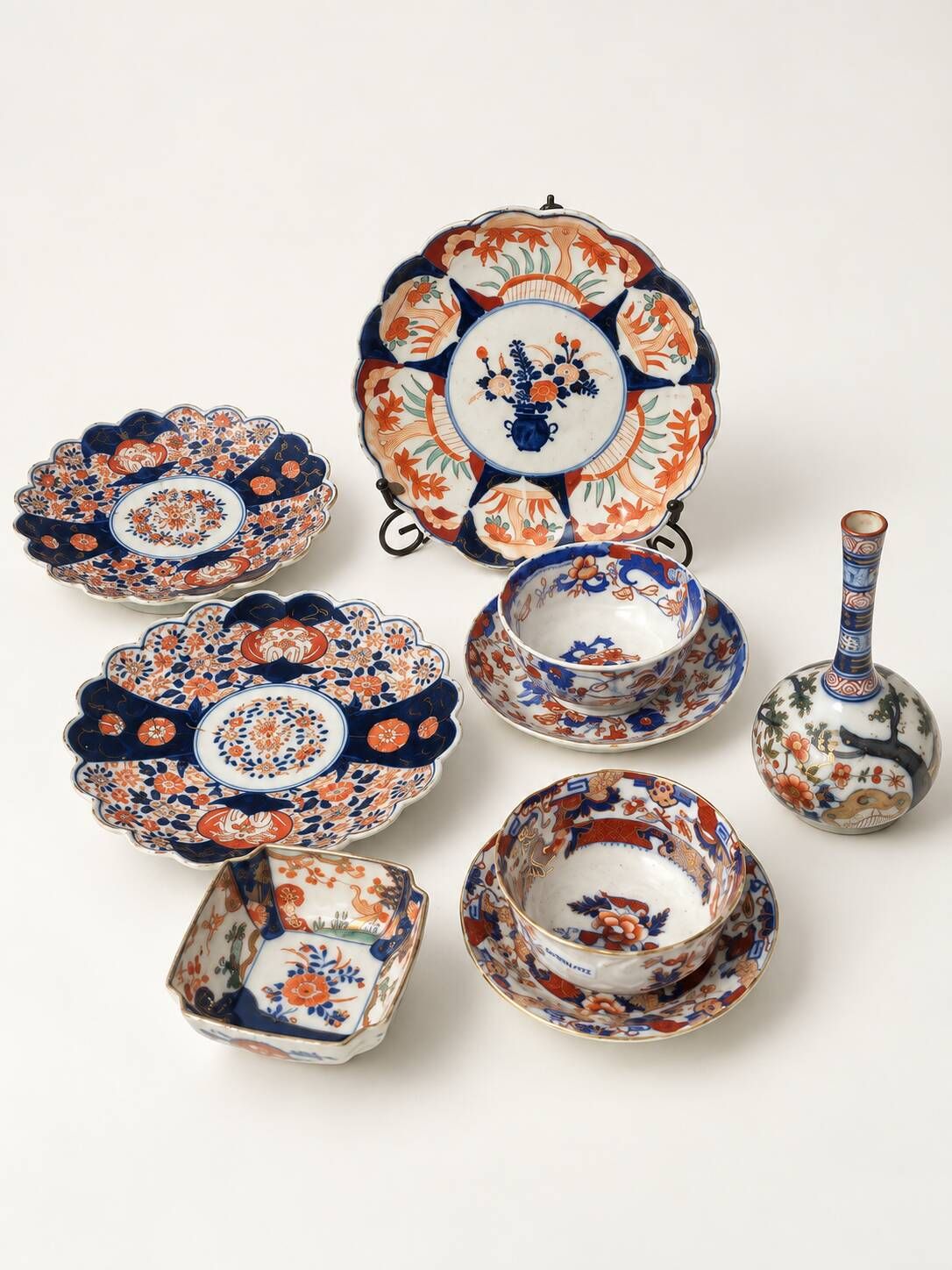 Set of antique Minton porcelain and Imari decoration – 19th century