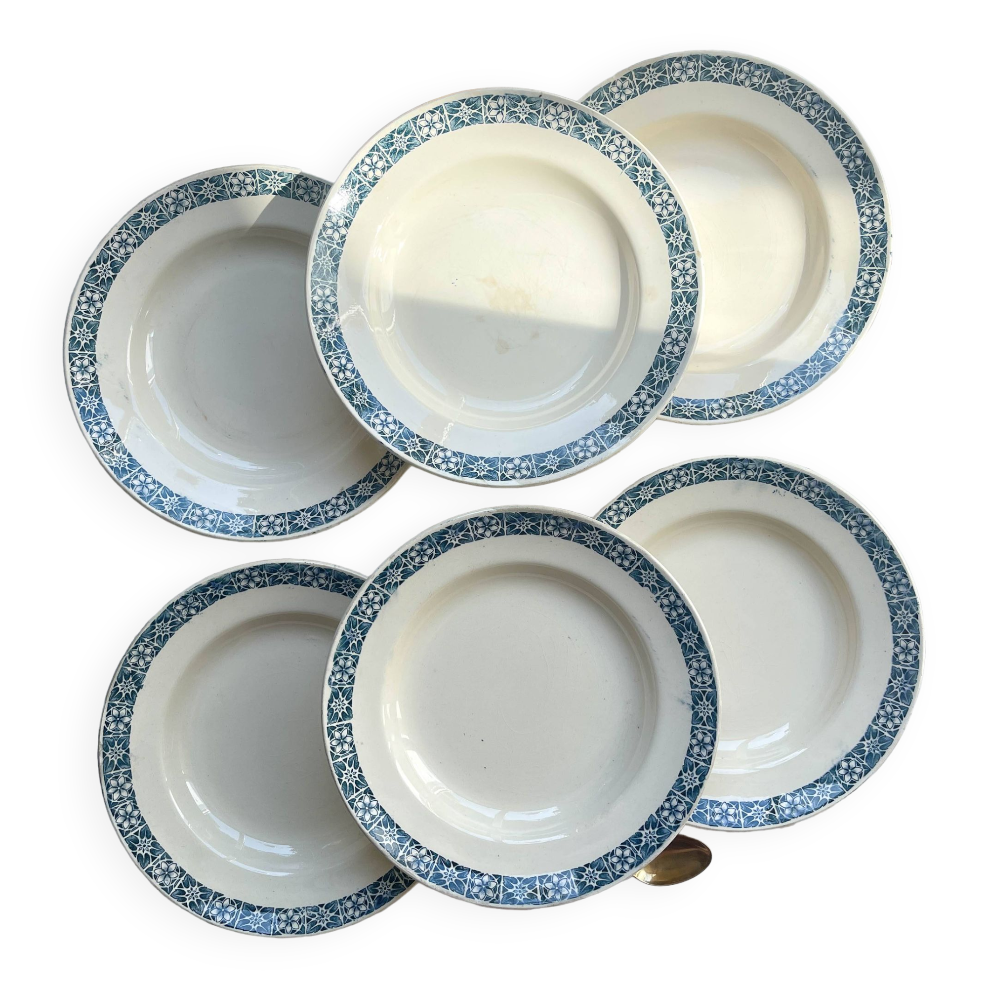 6 assiettes creuses terre de fer bleu longchamp modèle « rené »