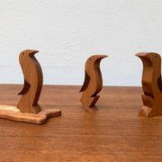 Vintage wooden penguin sculpture, set of 3.