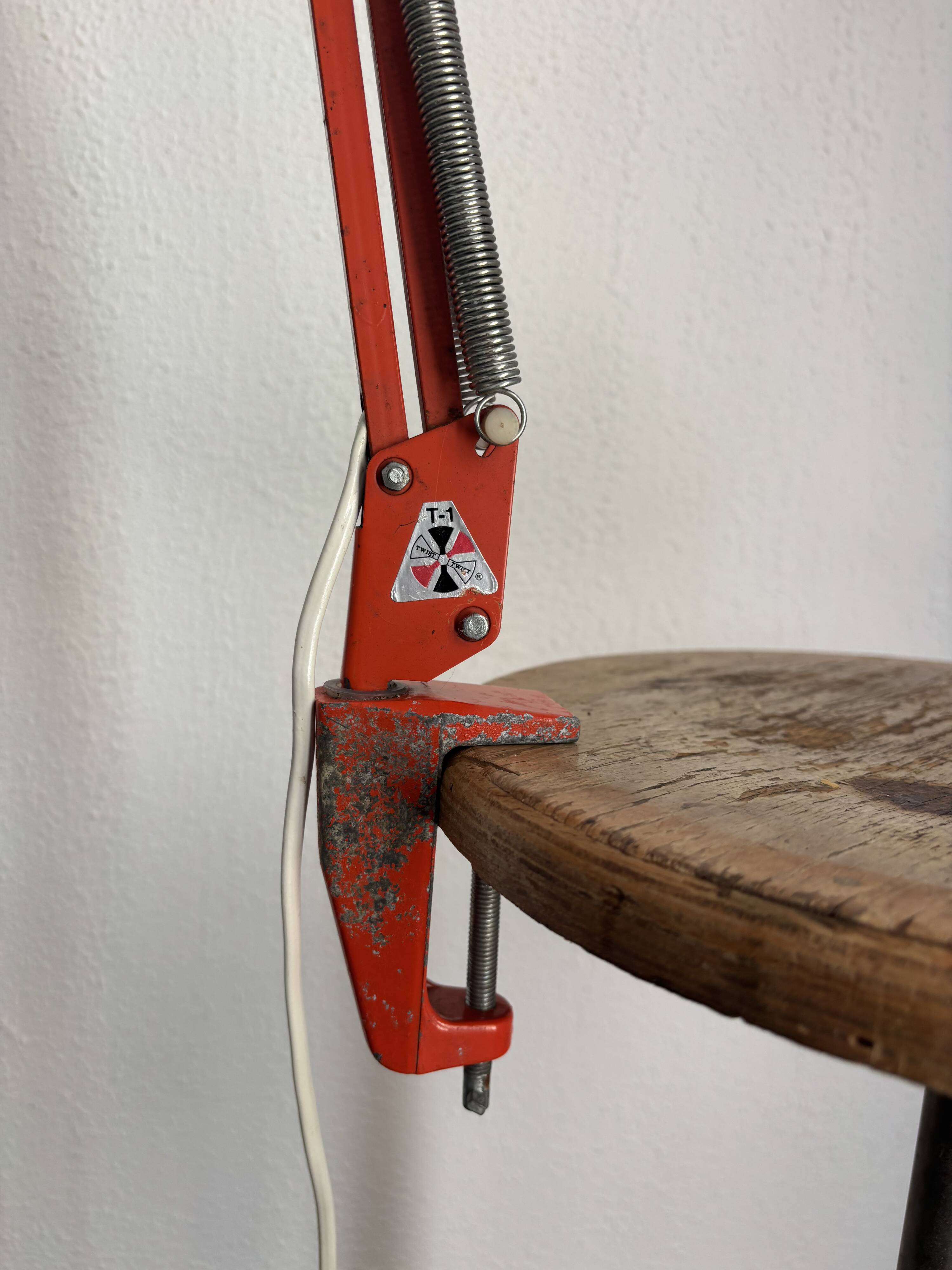 Vintage 1970s architect lamp Carrot Twist T1 - 65 cm