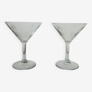 Lot de 2 verres à cocktail en verre gravé