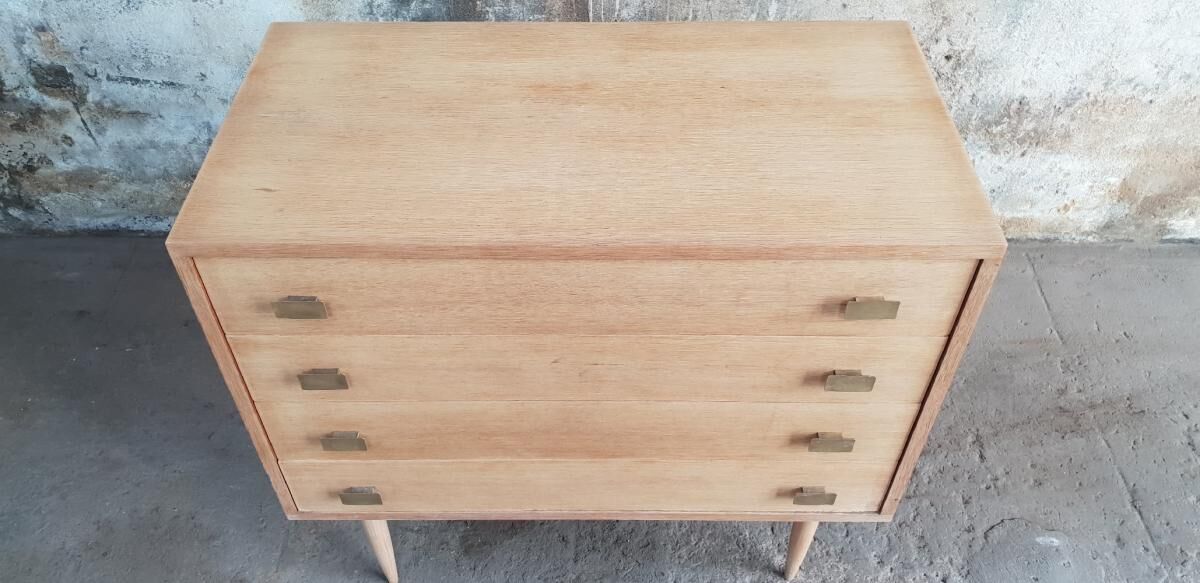 Vintage dresser