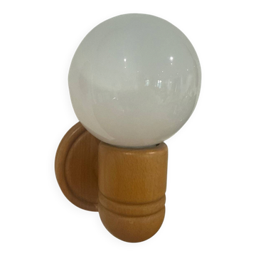 Vintage wall lamp