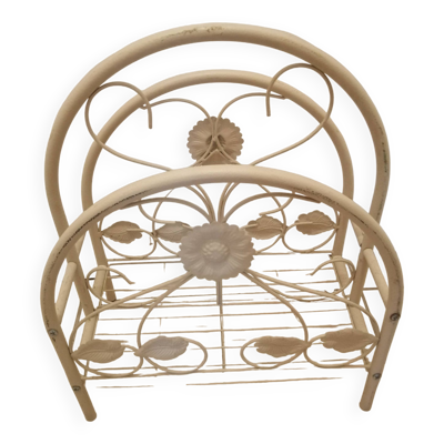 Porte revue en metal