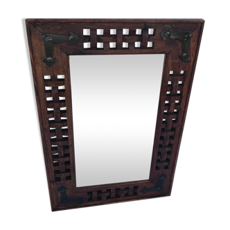 Miroir en tech ancien sculpté