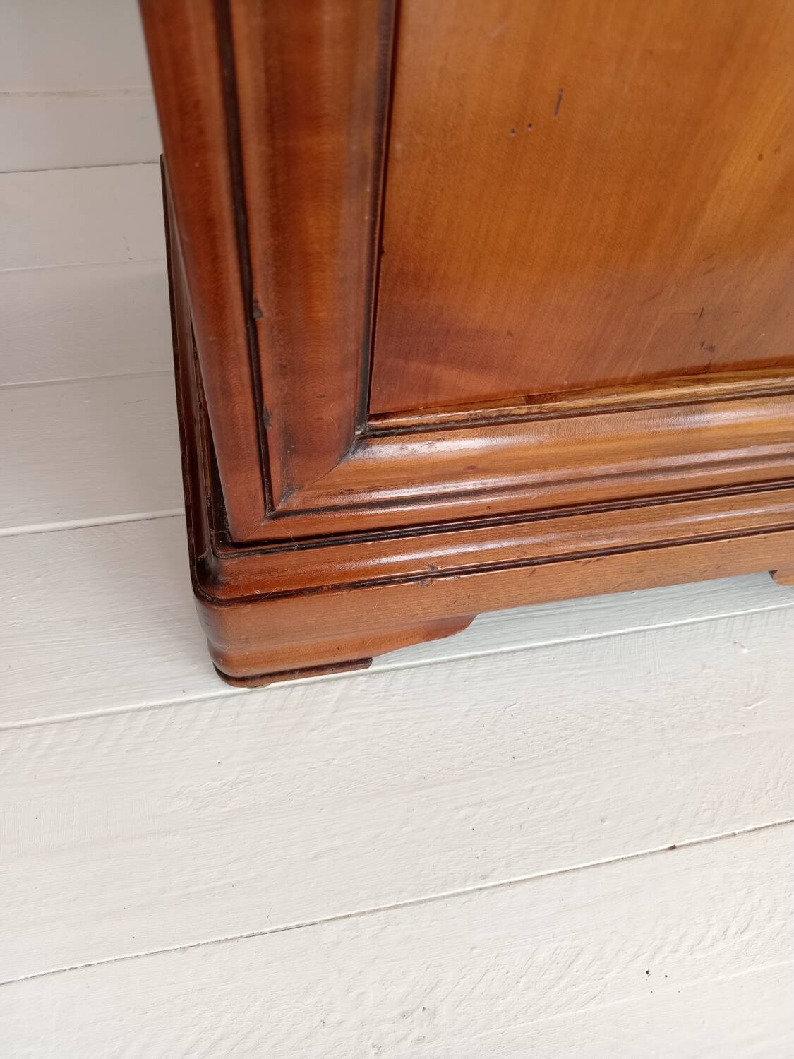 Pair of bedside tables