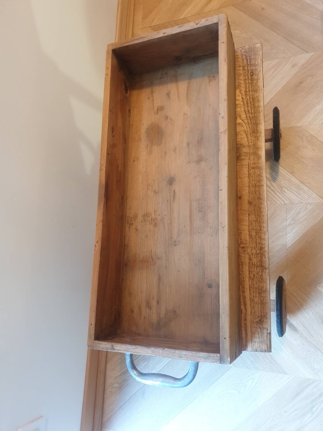 Games and Toys Holder on Wheels