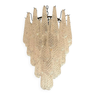 Vintage-Inspired Venetian Murano Glass Conchiglie Chandelier in Black Nicle