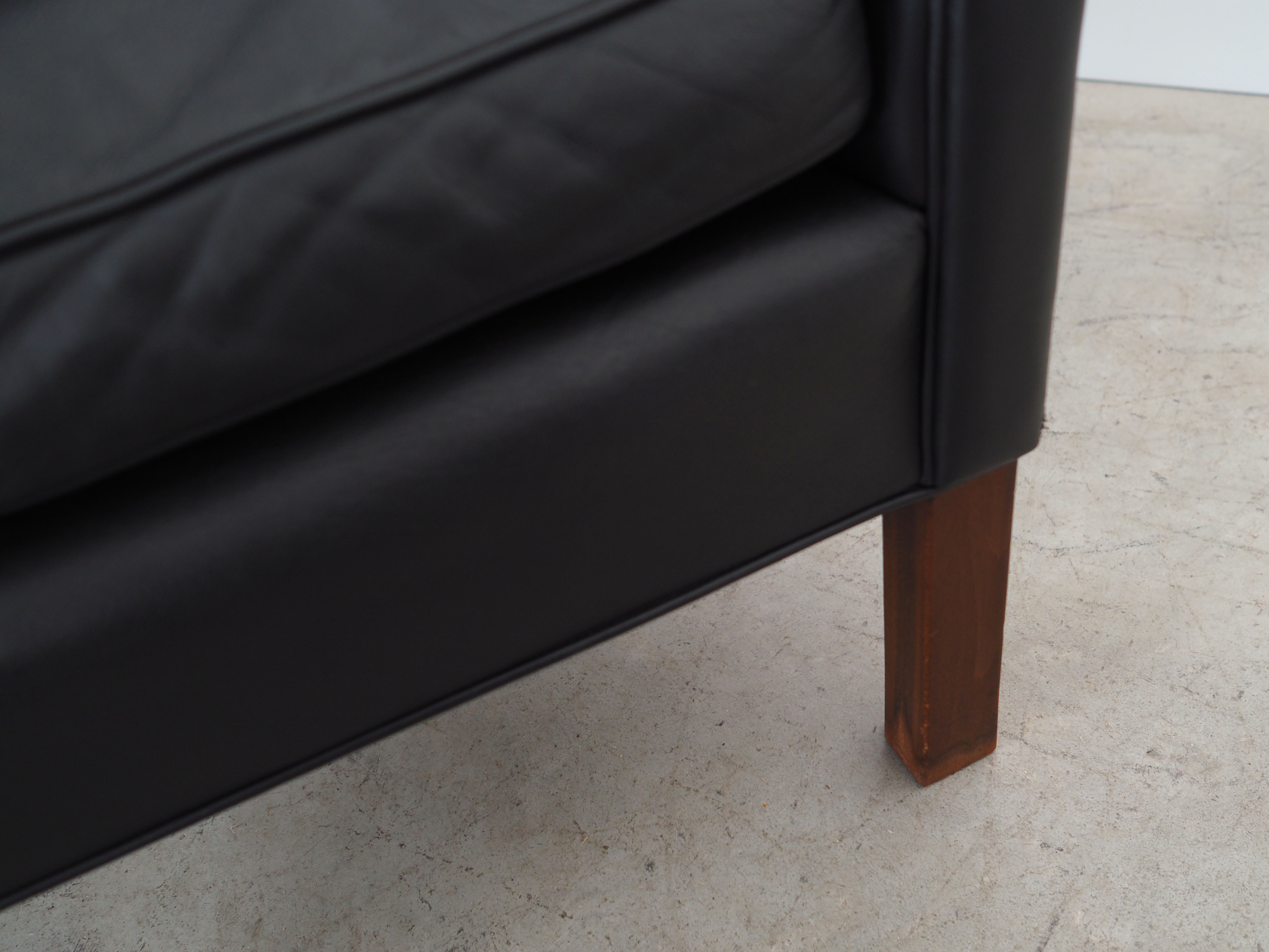 Black leather armchair, Danish design, 1970s, production: Denmark
