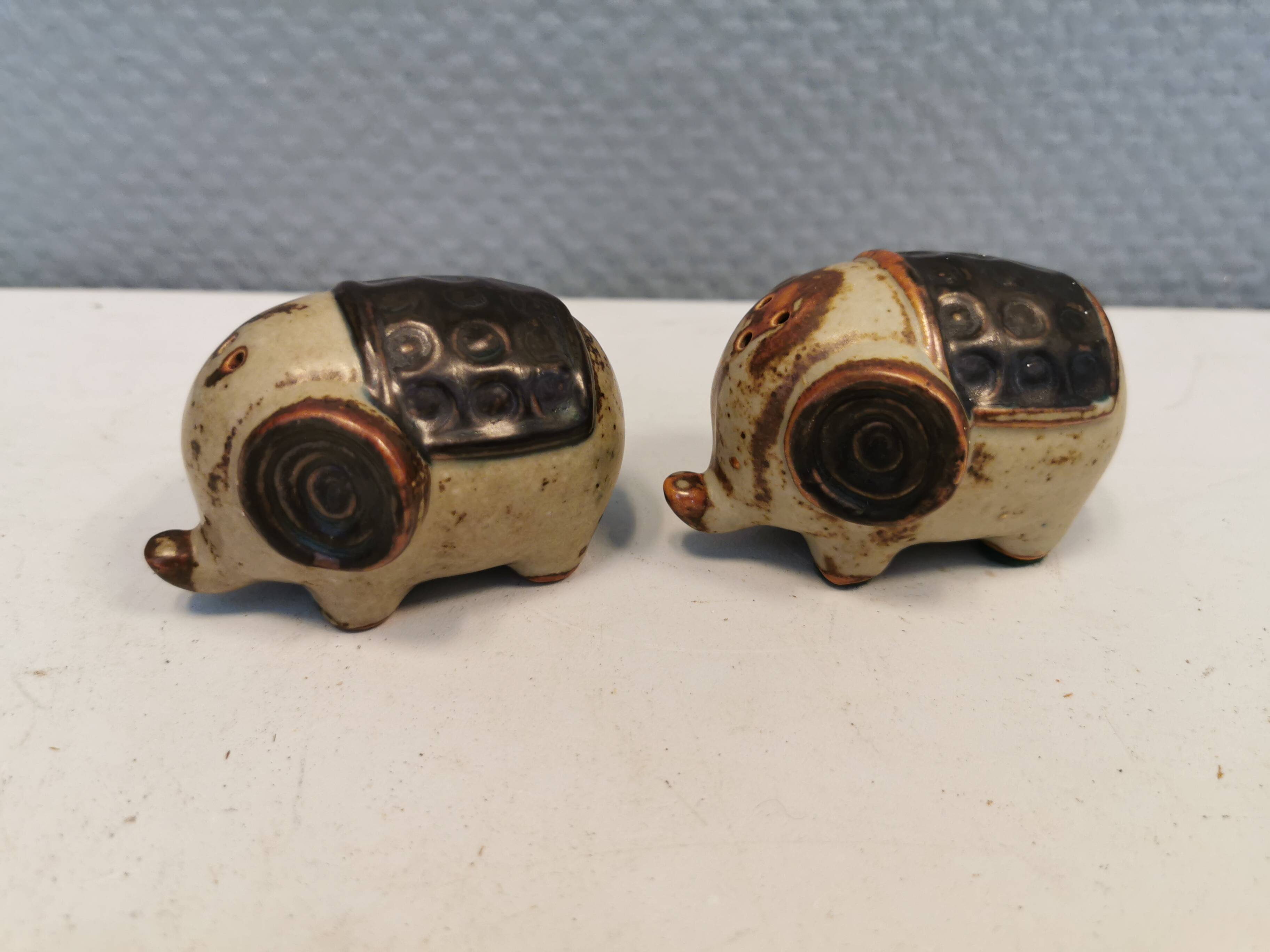 Ceramic elephants as a salt and pepper set made for Danish Søholm 1970-1980s.