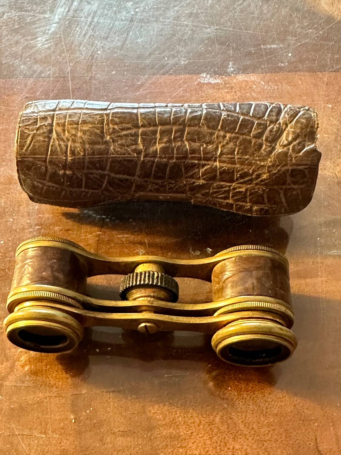 Theater binoculars early 20th century - Crocodile case