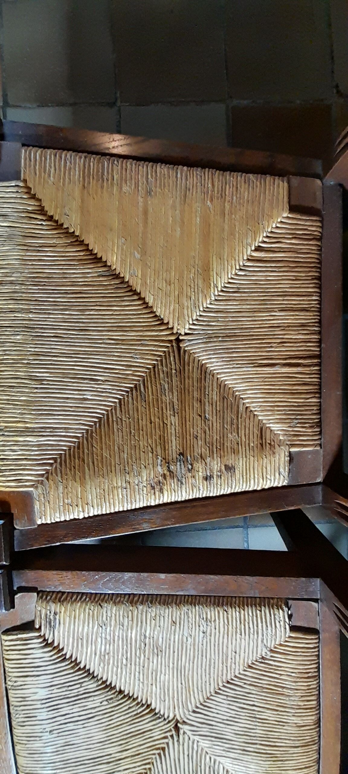 Breton dining room table with 2 extensions and 6 chairs with carved Breton characters