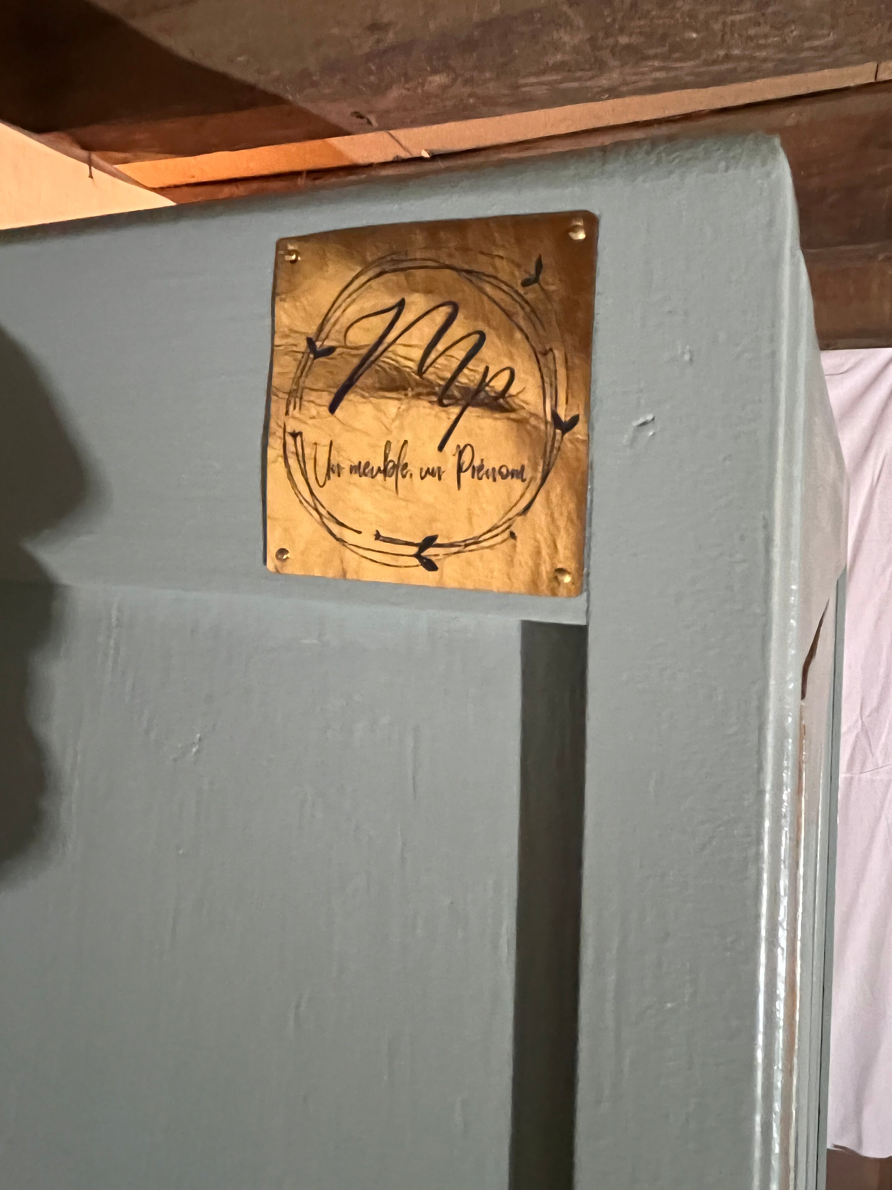 Parisian wardrobe Charlotte